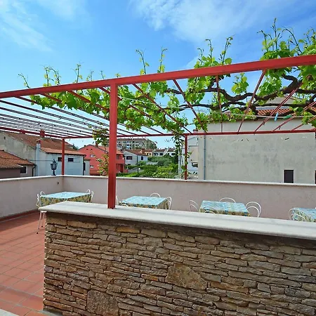 Apartamento Apartment Galant.6 *